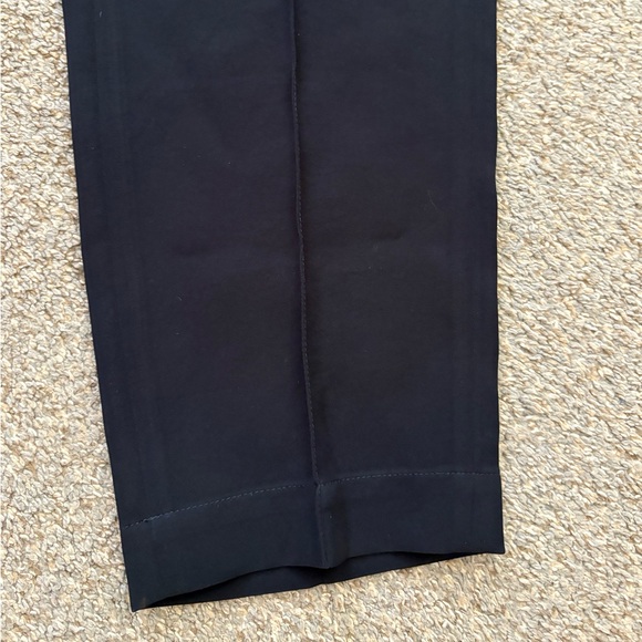 Large Vince Black Cropped Trousers - Picture 4 of 10